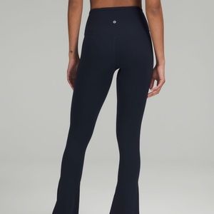 COPY - Lululemon groove flare leggings!